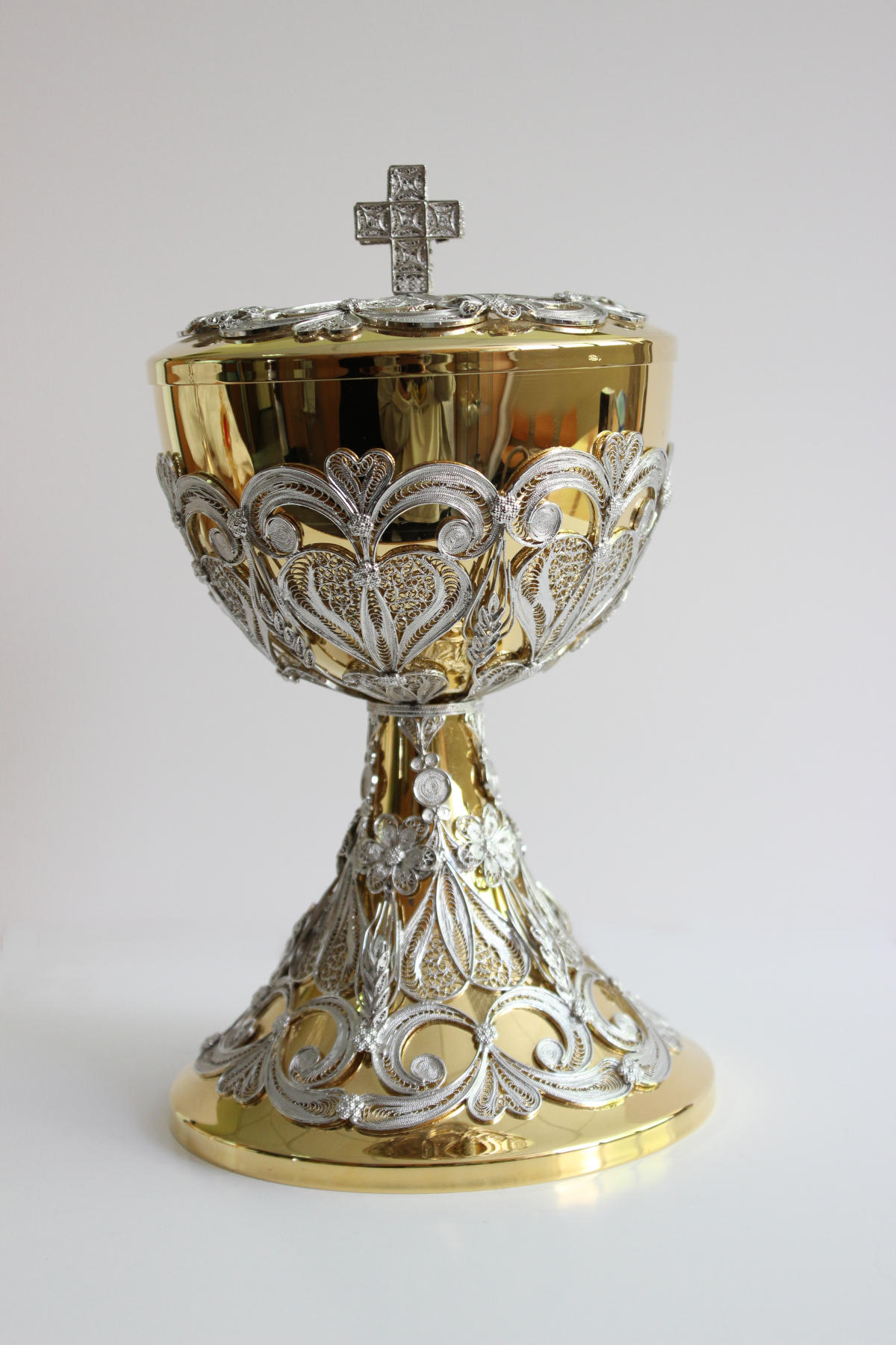 articoli liturgici in oro